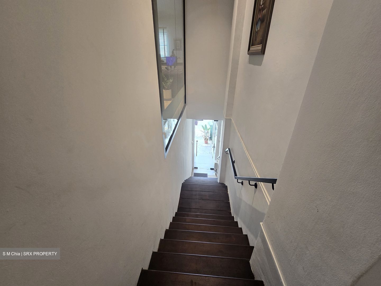 River Valley Road (D9), Office #636146511